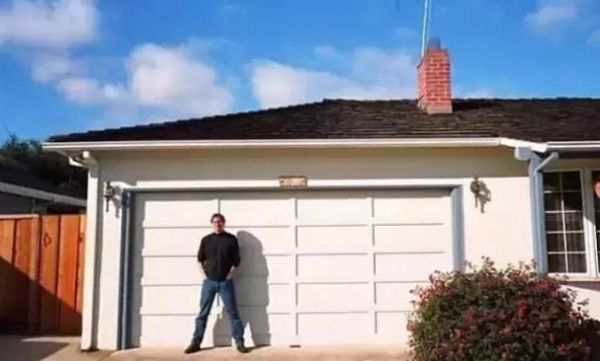 那些頂級巨頭創業初期的苦逼樣,谷歌、蘋果、阿里、騰訊、華為...